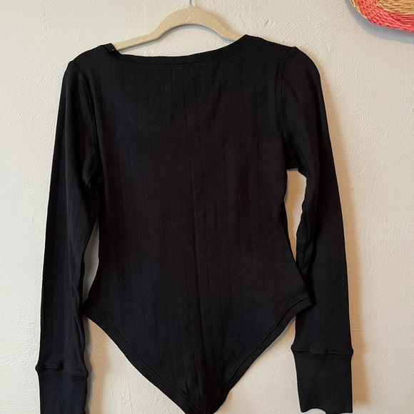 Free People black bodysuit - Picture 4 of 4